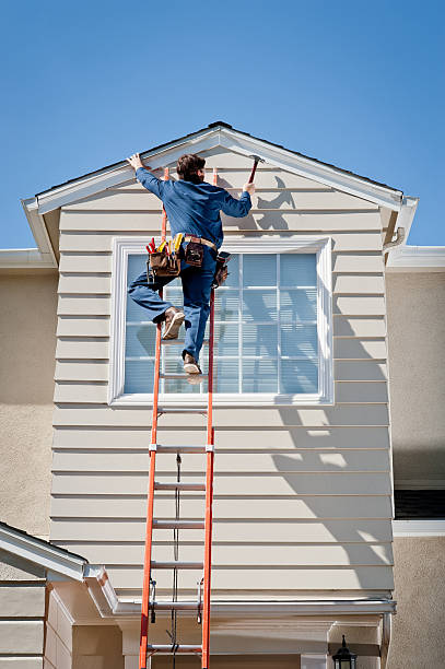 Affordable siding repair and maintenance services in North Decatur, GA